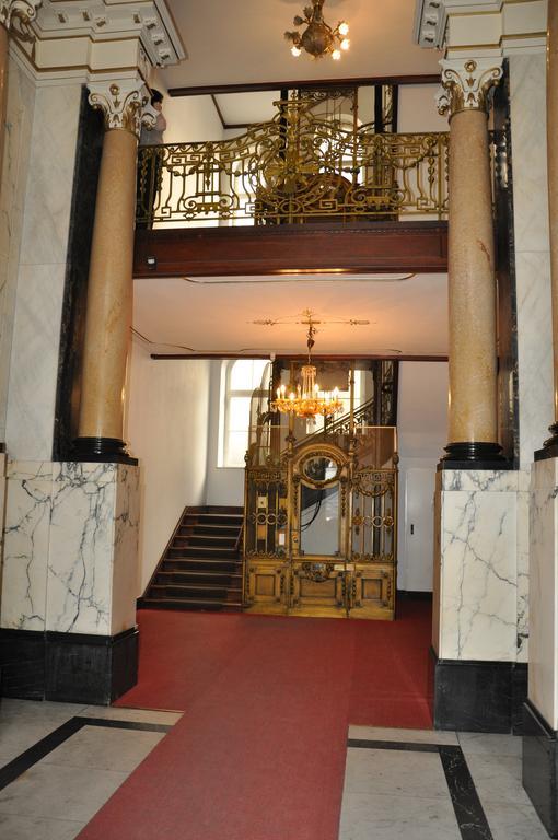 Hotel Pension Savoy near Kurfürstendamm Berlín Exterior foto