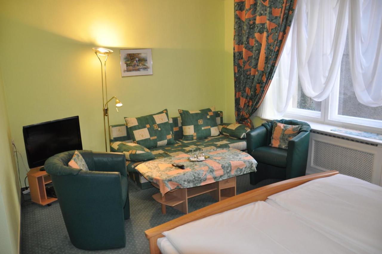 Hotel Pension Savoy near Kurfürstendamm Berlín Habitación foto